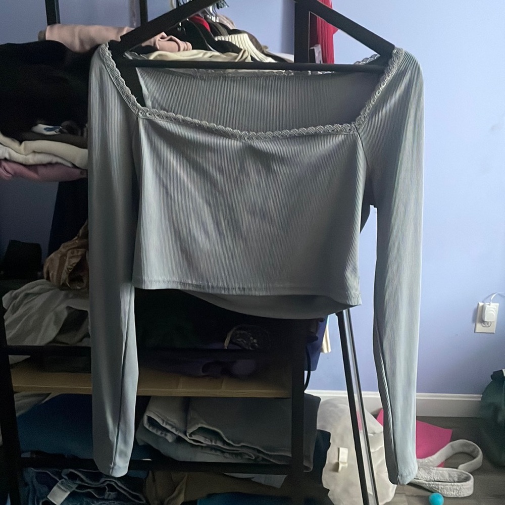 Selling long sleeve crop top from SHIEN